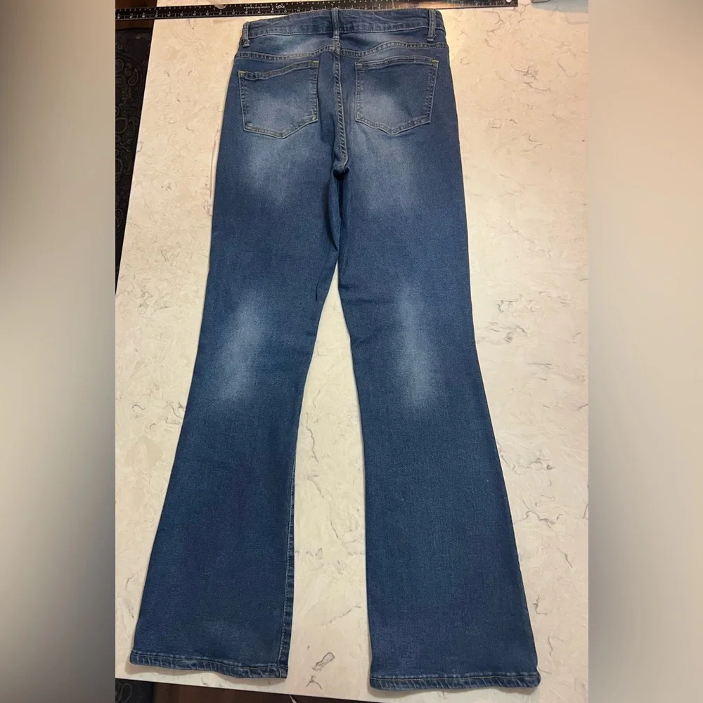 Indigo Women's Flare Tall Jeans size‎ M